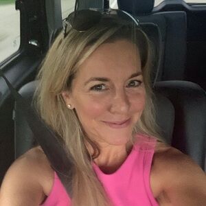 Meet your Posher, Carrie